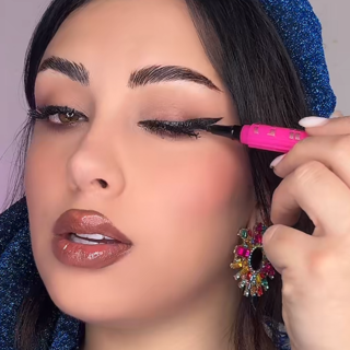 خط چشم ضد آب ماژیکی